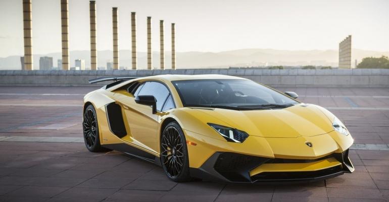 Ремонт карданных валов Lamborghini  Aventador