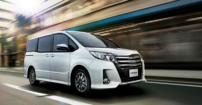 Ремонт карданных валов Toyota Noah