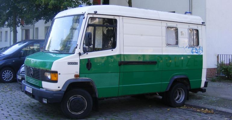 Ремонт карданных валов Mercedes-Benz 609D