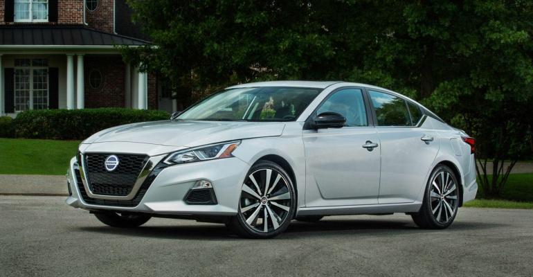 Ремонт карданных валов Nissan Teana